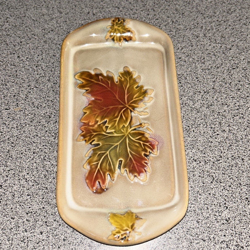 NWT Leaf Glazed Stoneware Trinket Tray by Willow Manor - Picture 8 of 11